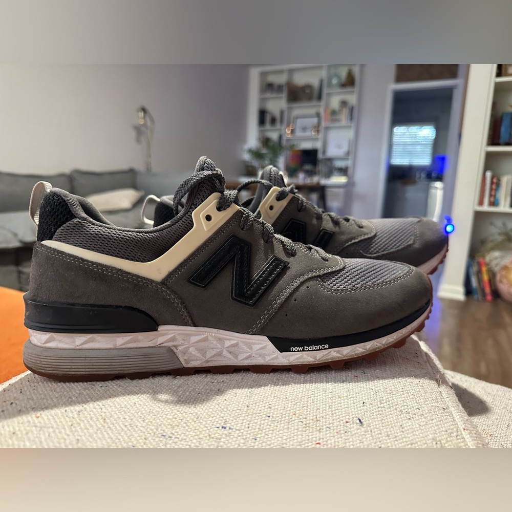 Great condition New Balance sneakers